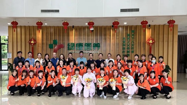 杭州濱江綠康陽光家園開展護理員節慶祝活動