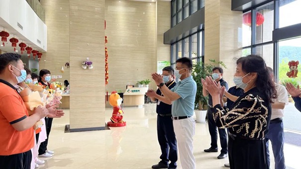 杭州濱江綠康陽光家園開展護理員節慶祝活動