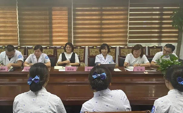 杭州顧連上塘康復(fù)醫(yī)院護(hù)理部舉辦2022年副護(hù)士長(zhǎng)年中述職會(huì)