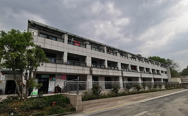 杭州西湖區轉塘附近老人醫養結合醫院：杭州楓上醫院