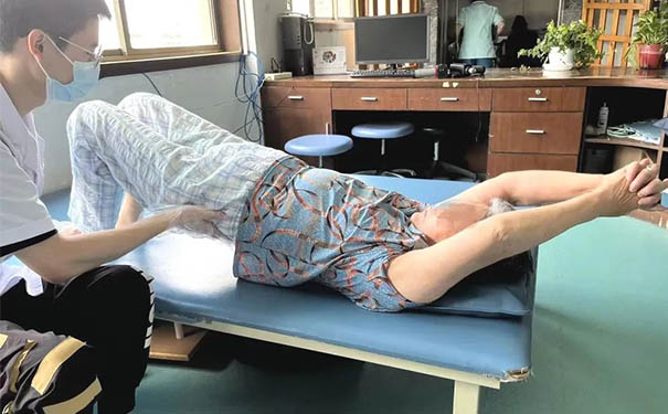 浙江康復醫院急性腦梗的王奶奶的康復之路