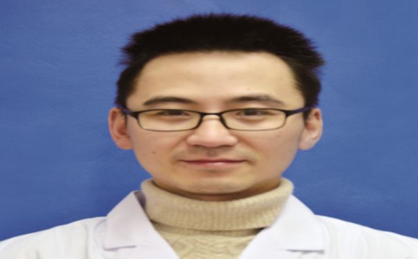 婁坤.jpg