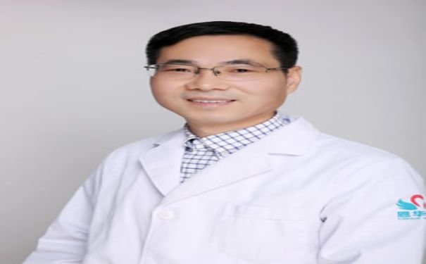 吳俊.jpg