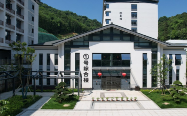 【中天·綠城雙慈護(hù)理院】醫(yī)院簡介_科室介紹_專家團(tuán)隊(duì)_聯(lián)系電話