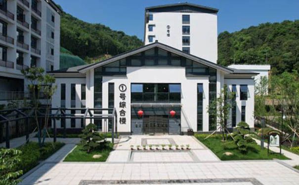 【圖文】杭州綠城大愛(ài)天下醫(yī)養(yǎng)中心簡(jiǎn)介，收費(fèi)電話(huà)一覽